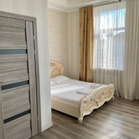 Apartment Studio -Біля Вокзалу-Недалеко Від Центру-Городоцька 151 Lviv Luaran gambar